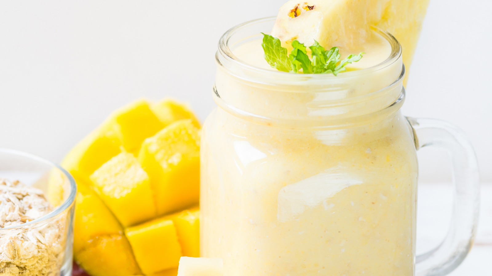 Vanilla Pineapple Tropical Smoothie