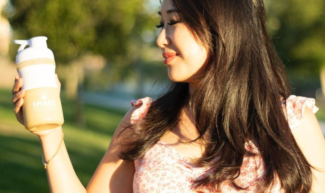 This Is What Happens To Your Body When You Drink Pineapple Chia Every Day