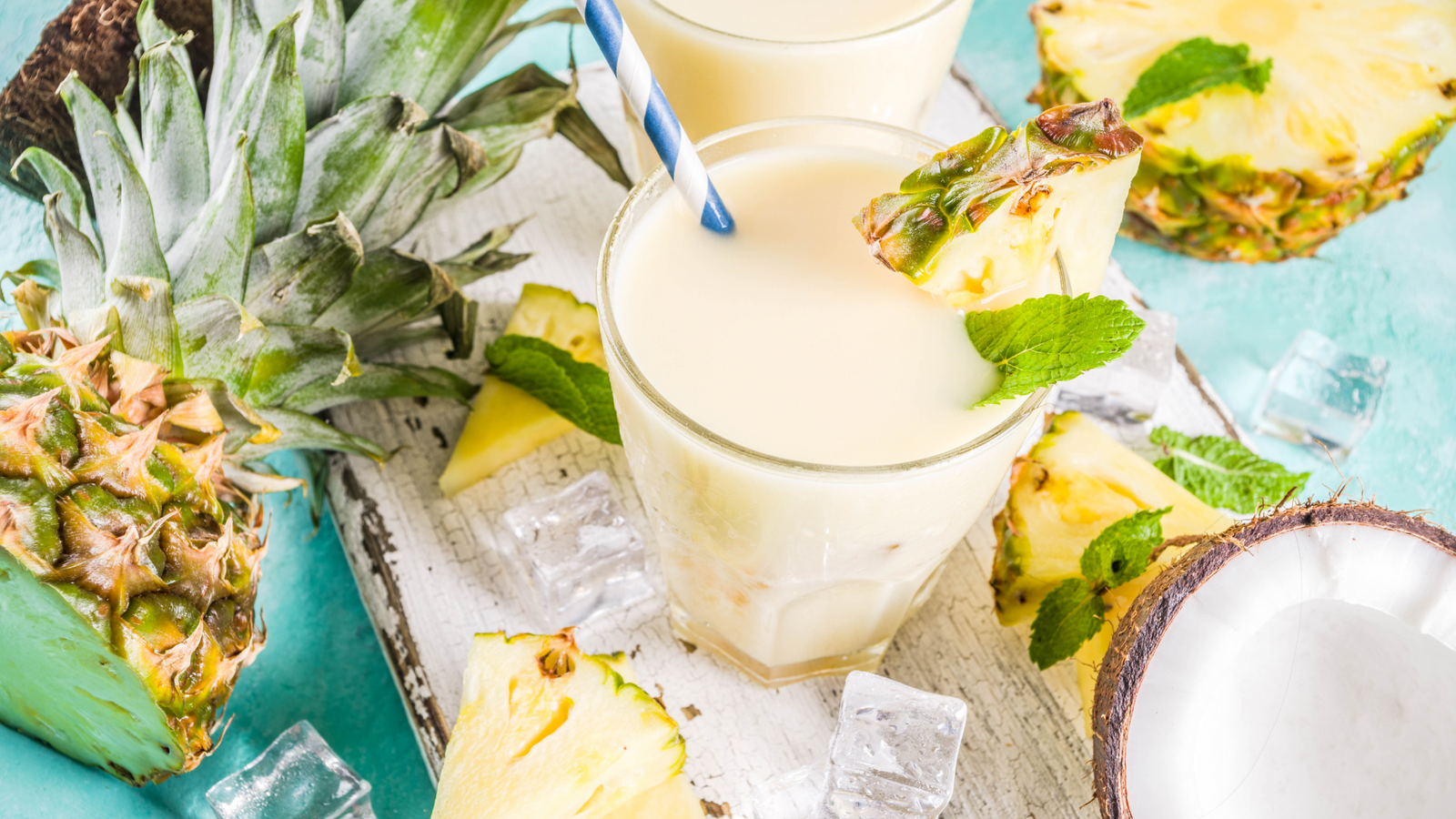 Pina Colada Anti-Bloat Smoothie
